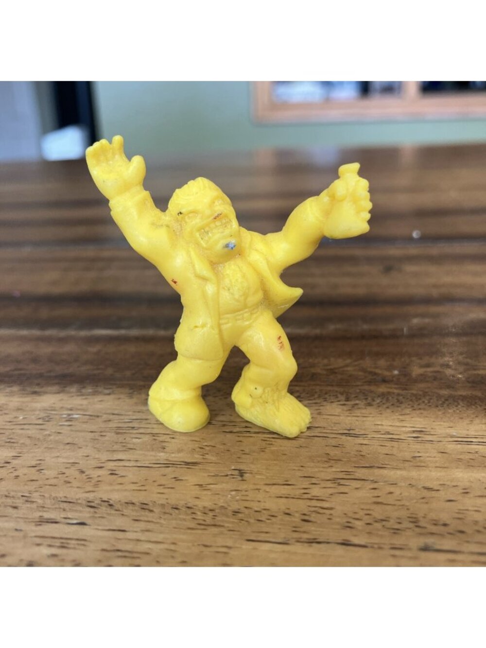 Monster In My Pocket Mad Scientist Yellow Matchbox Series 1